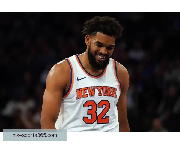 ESPN曝唐斯赛季后可签4年2点6亿超级续约合同前景引热议